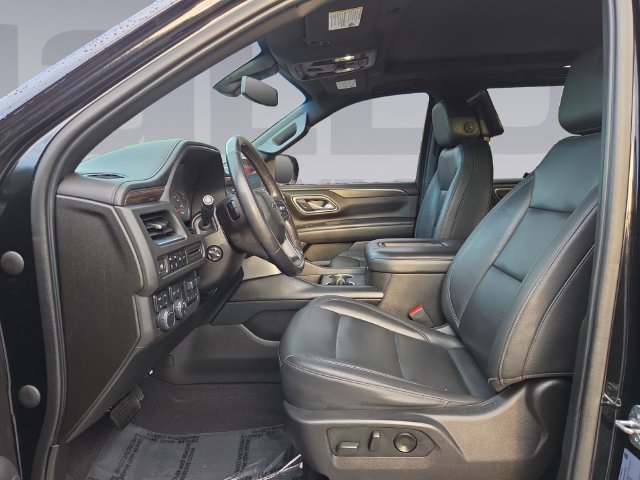 Used 2021 Chevrolet Tahoe Z71 w/ Luxury Package AWD/4WD image 10