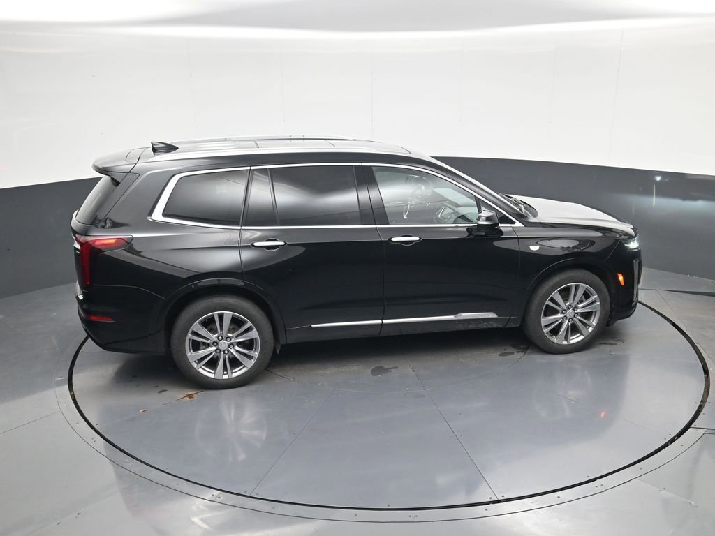 Used 2023 Cadillac XT6 Premium Luxury image 34