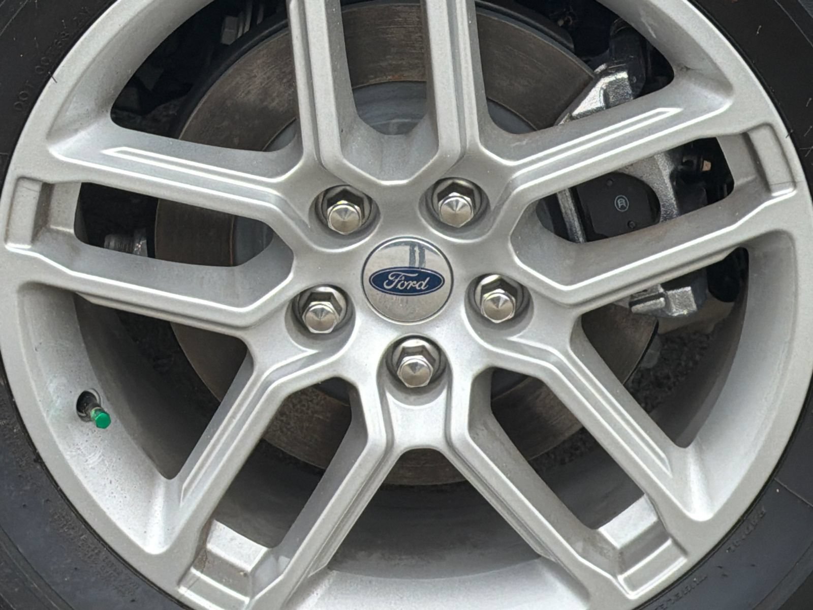 New 2026 Ford Explorer Active AWD/4WD image 5