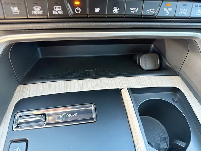 New 2026 MAZDA CX-90 Plug-In Hybrid w/ Preferred image 33