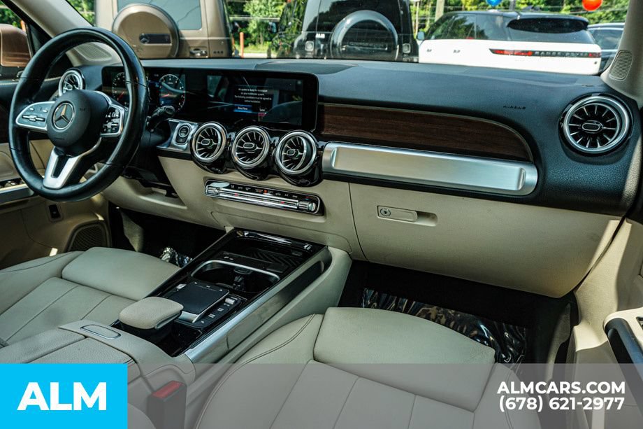 Used 2022 Mercedes-Benz GLB 250 4MATIC w/ Premium Package Lite image 27