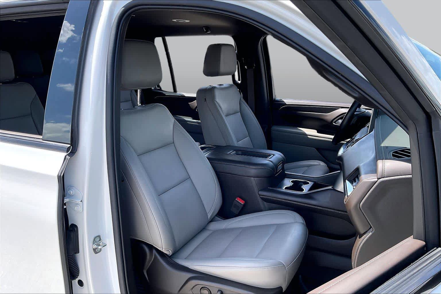Used 2022 Chevrolet Tahoe Z71 AWD/4WD image 9