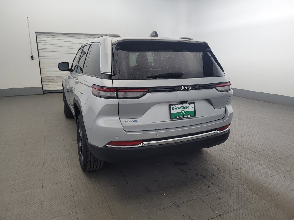 Used 2023 Jeep Grand Cherokee 4WD 4xe image 6