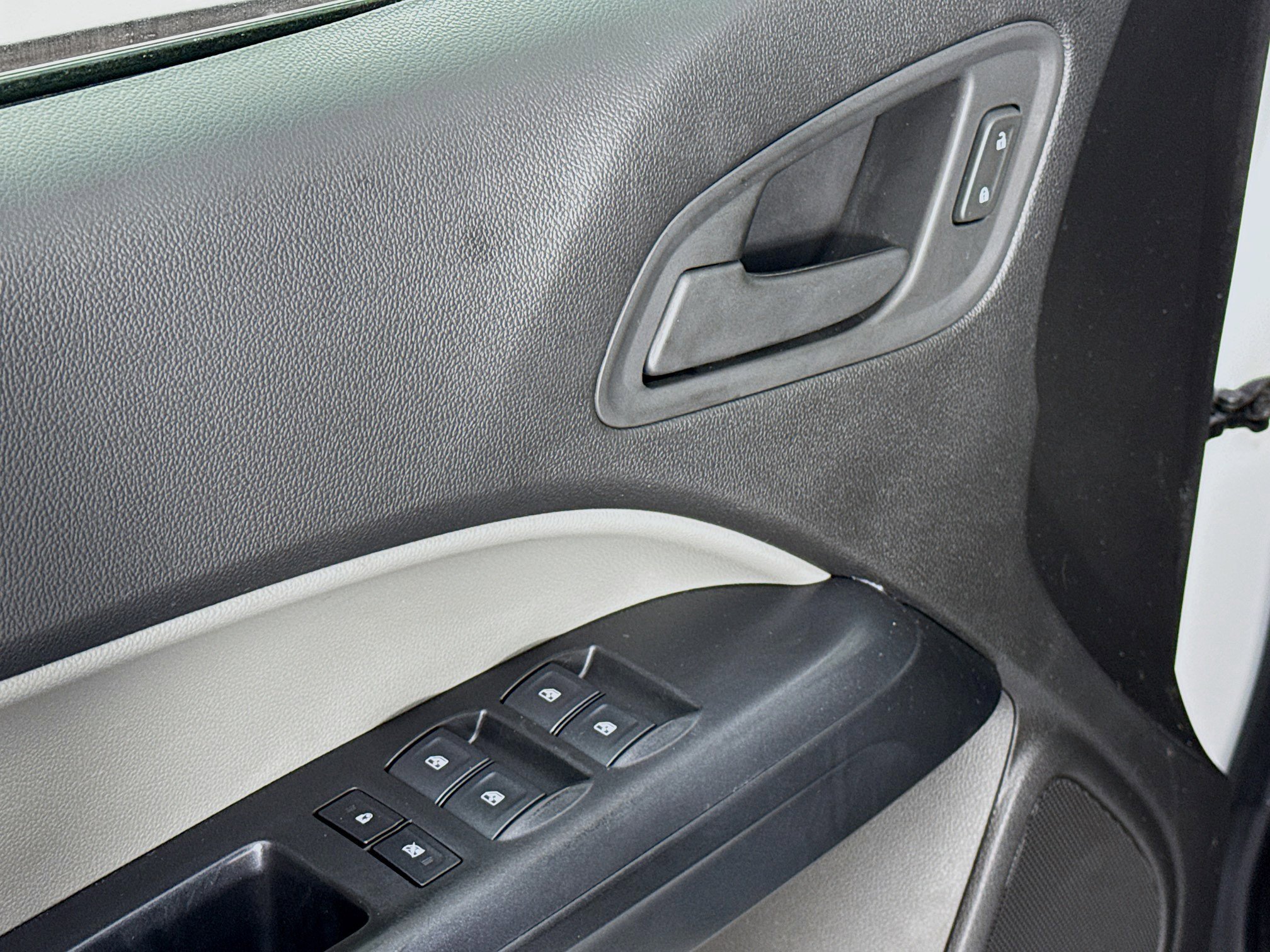 Used 2019 Chevrolet Colorado W/T image 17