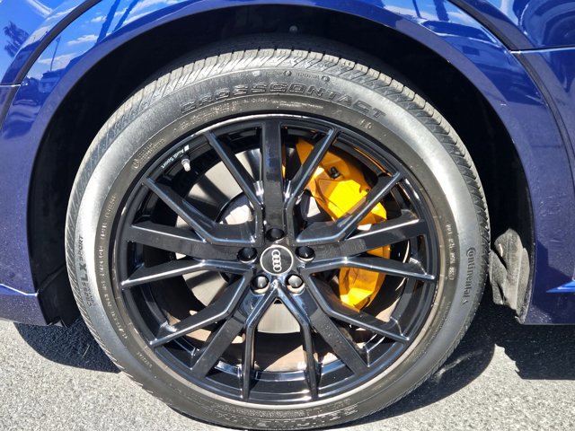 Used 2022 Audi e-tron Chronos AWD/4WD image 22