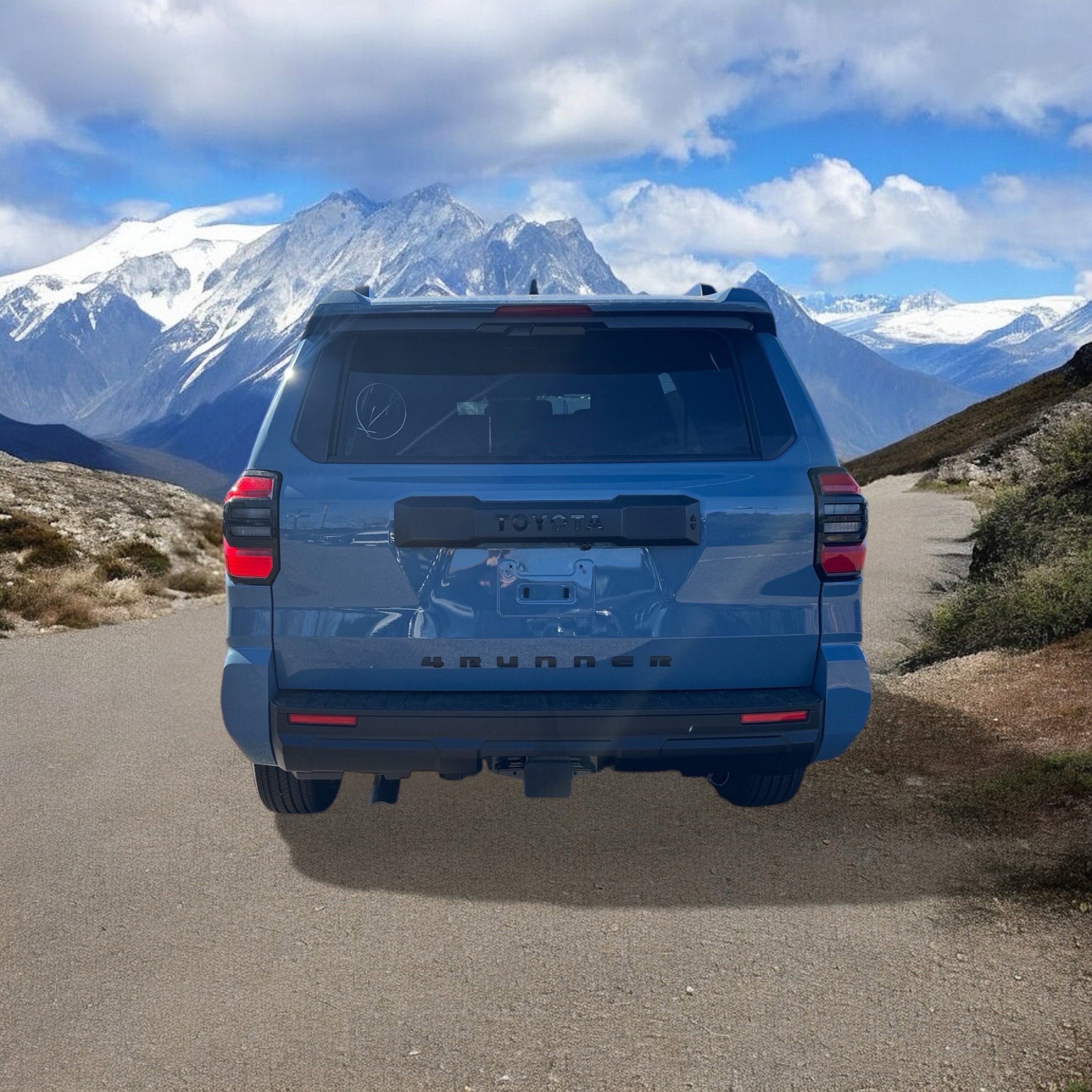 New 2026 Toyota 4Runner SR5 AWD/4WD image 4
