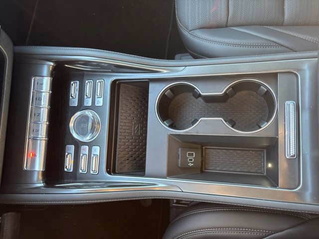 New 2026 Lincoln Nautilus Reserve AWD/4WD image 24