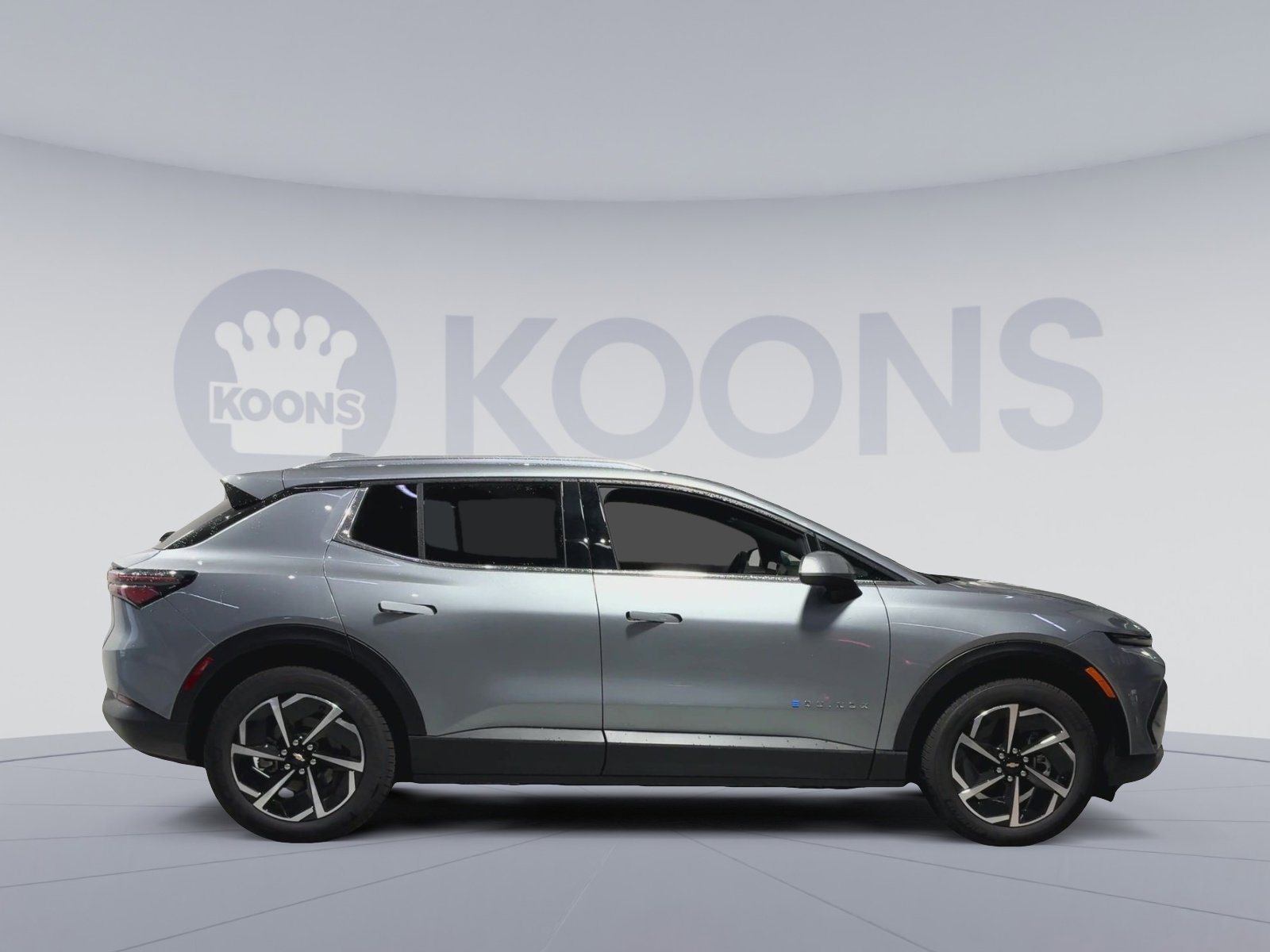 New 2026 Chevrolet Equinox EV LT image 12