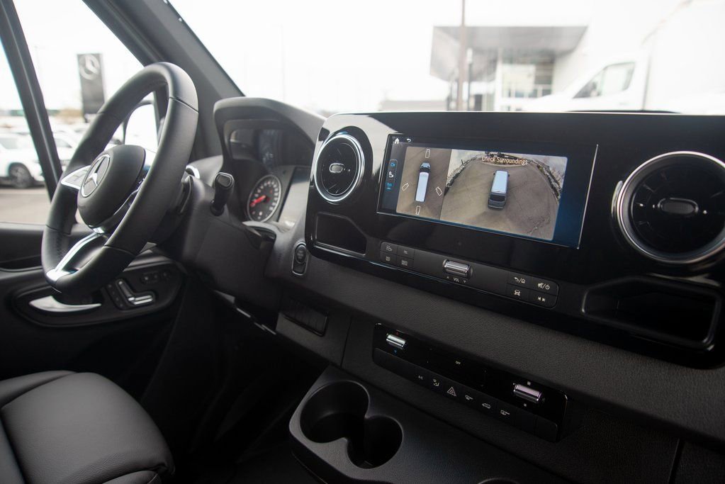New 2025 Mercedes-Benz Sprinter 2500 image 30