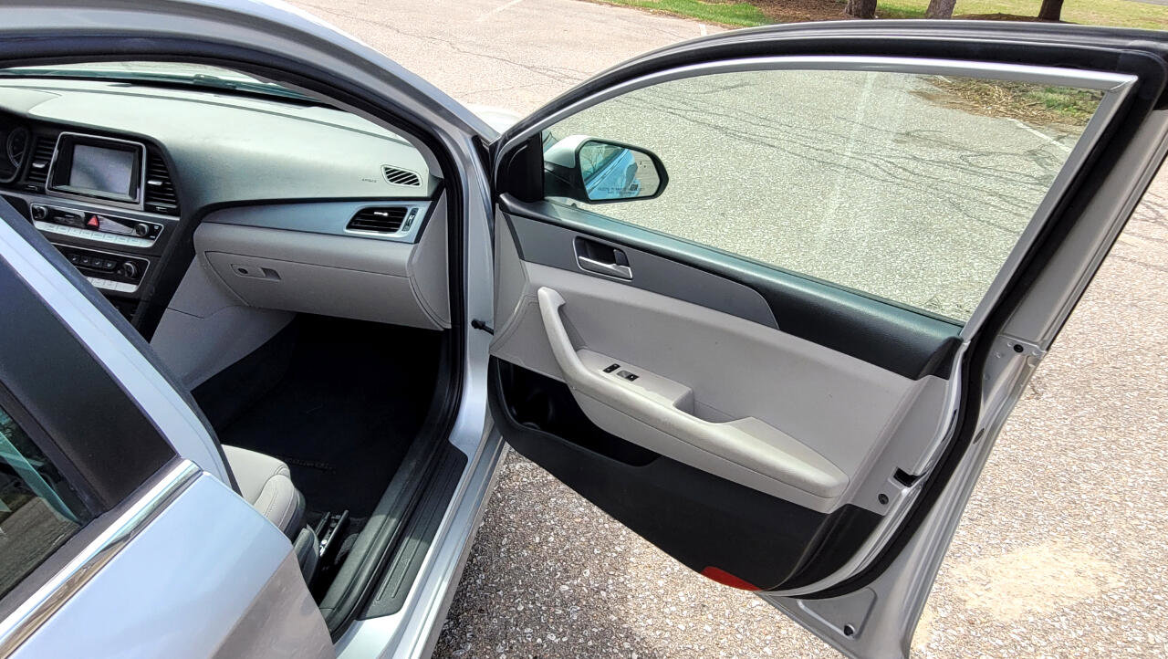 Used 2019 Hyundai Sonata ECO image 14