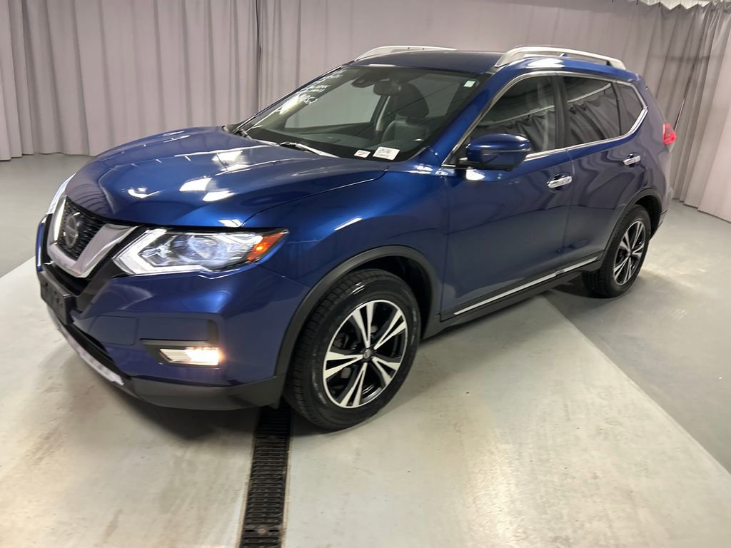 Used 2018 Nissan Rogue SL image 3