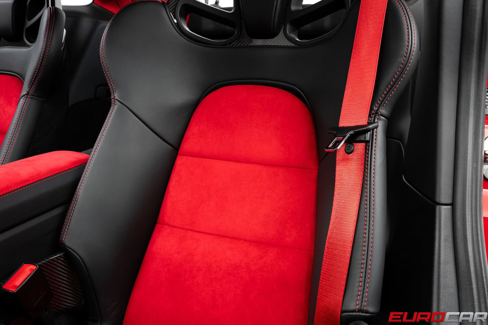 Used 2018 Porsche 911 GT2 RS RWD image 53