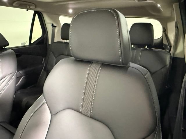 Used 2025 Honda Pilot Touring image 32