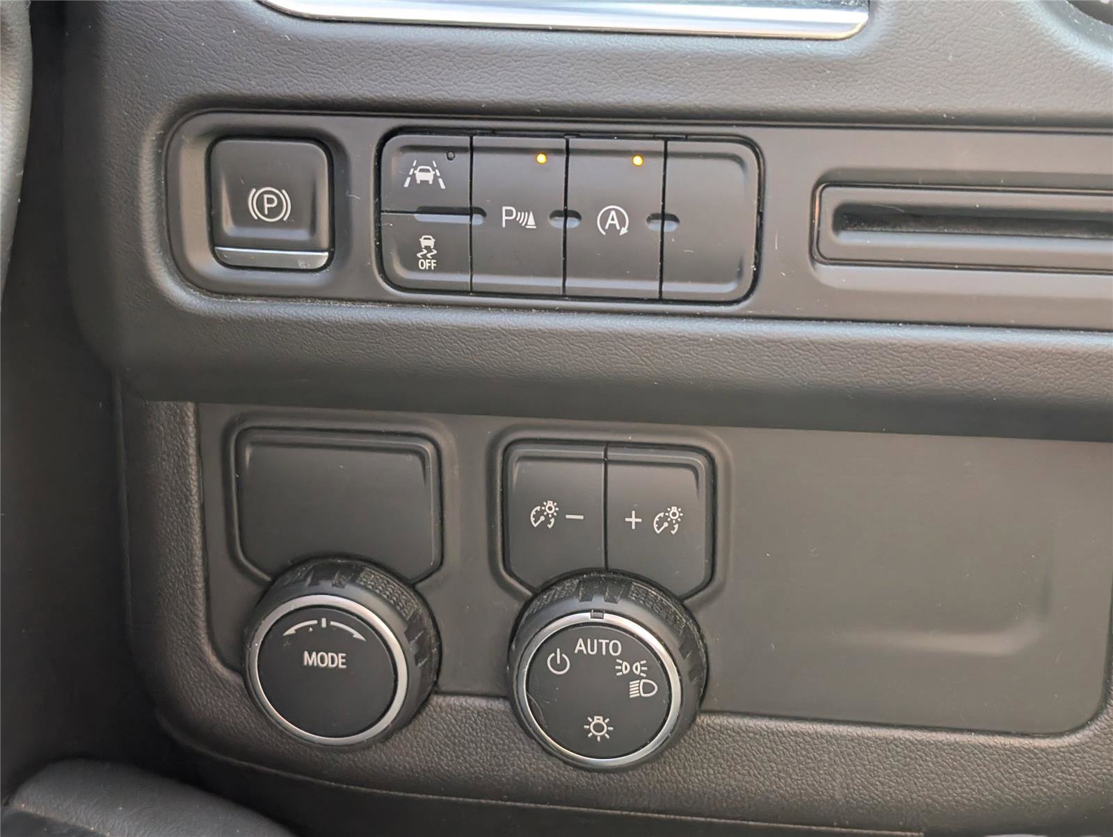 Used 2023 Chevrolet Tahoe RST image 26