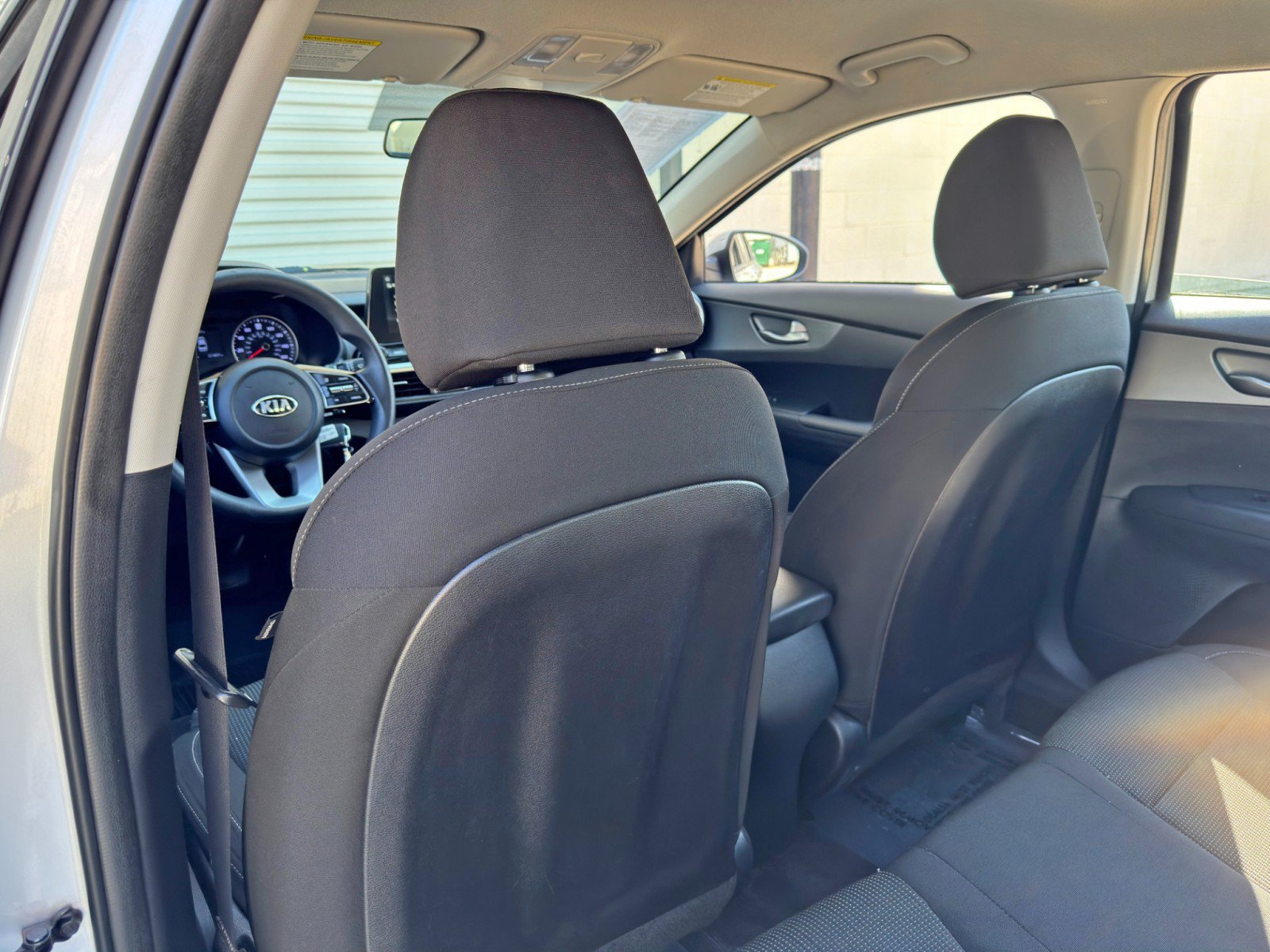 Used 2021 Kia Forte LXS FWD image 27