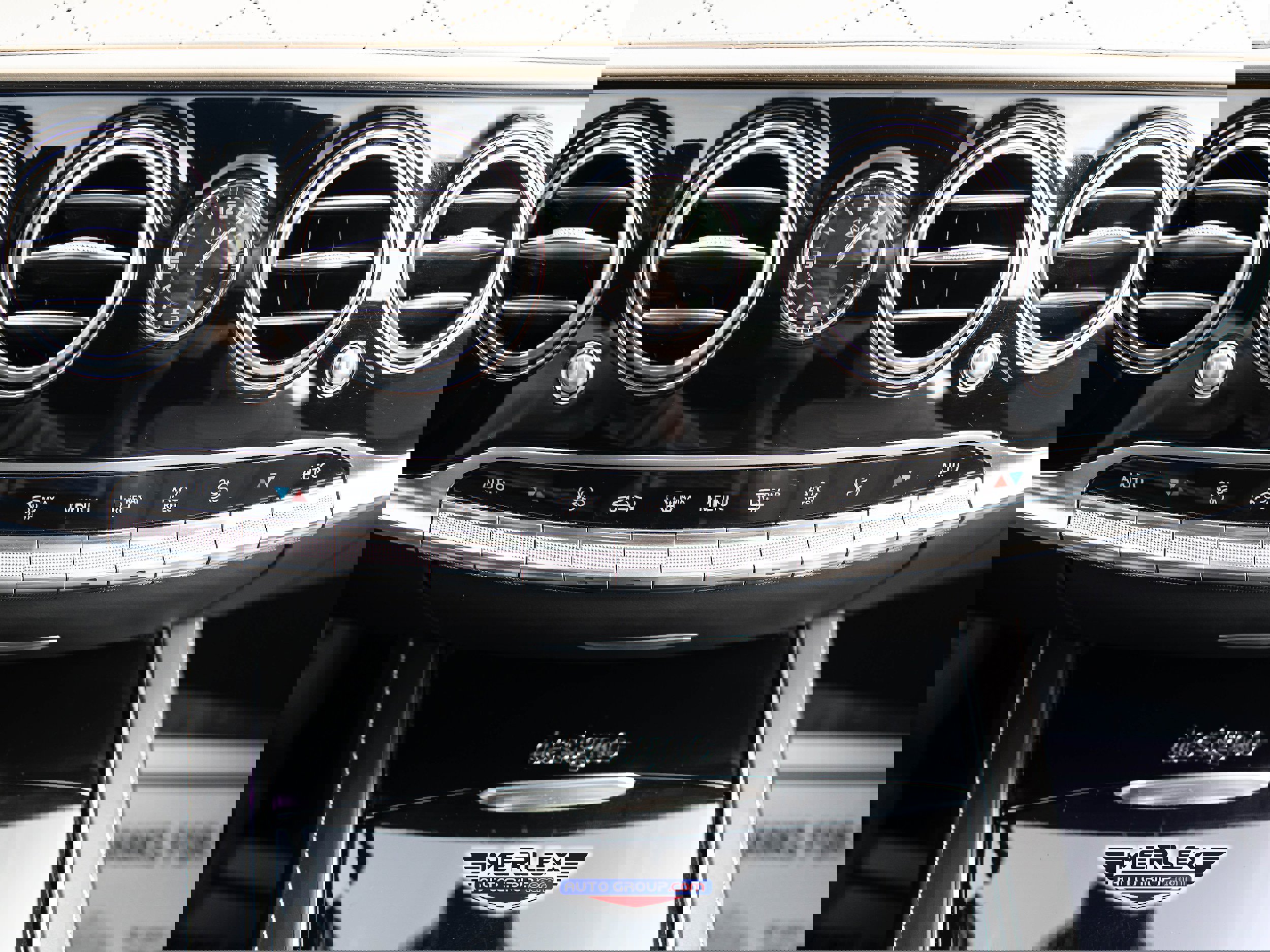 Used 2018 Mercedes-Benz S 560 4MATIC Sedan image 35