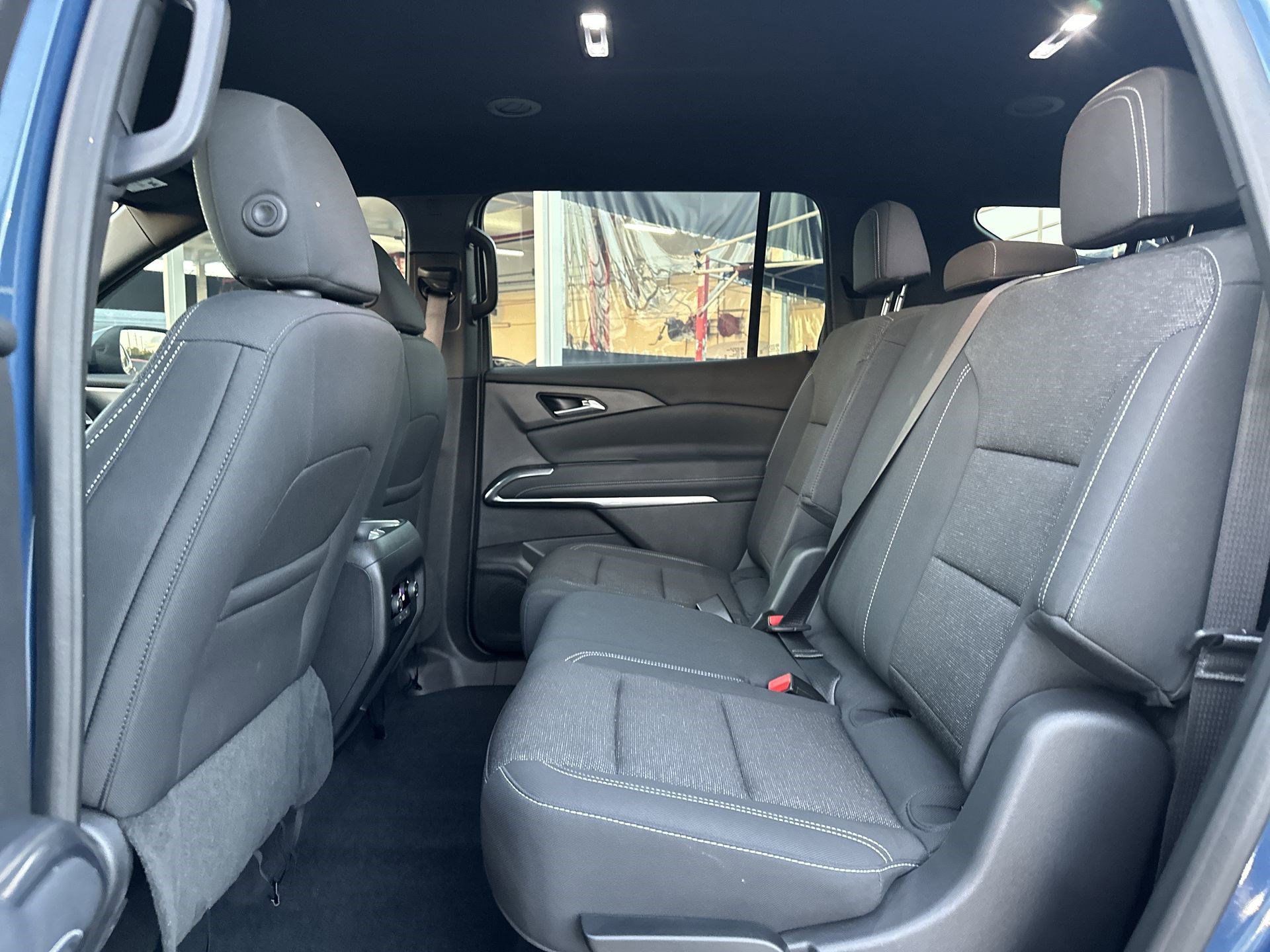 Used 2024 Chevrolet Traverse LS image 23