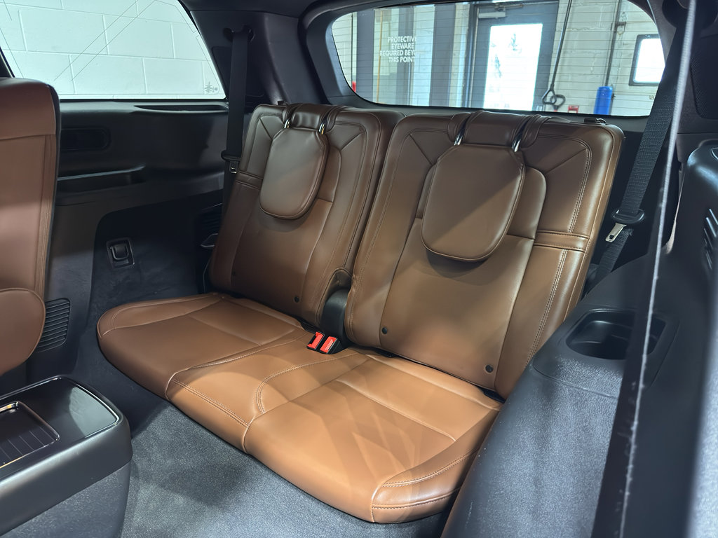 Used 2023 Lincoln Aviator Reserve w/ Equipment Group 201A image 13