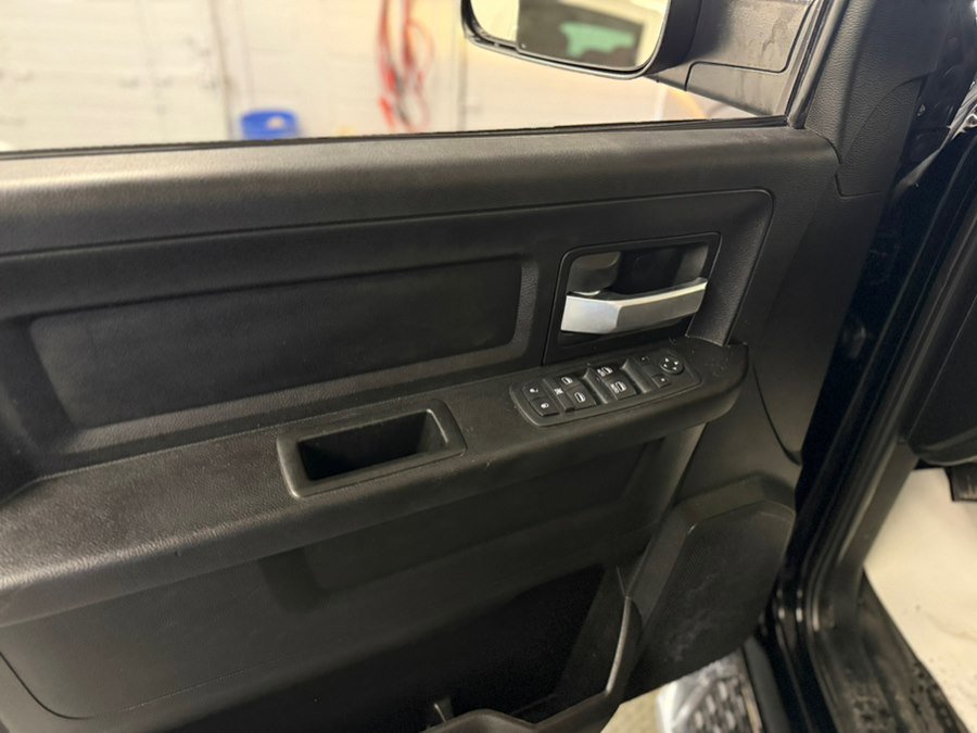 Used 2019 RAM 2500 Tradesman AWD/4WD image 40