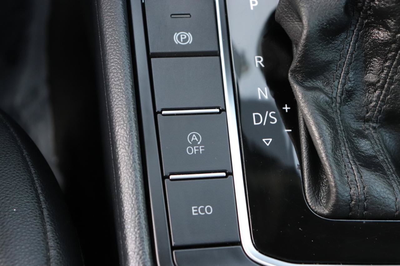 Used 2020 Volkswagen Jetta SE FWD image 36