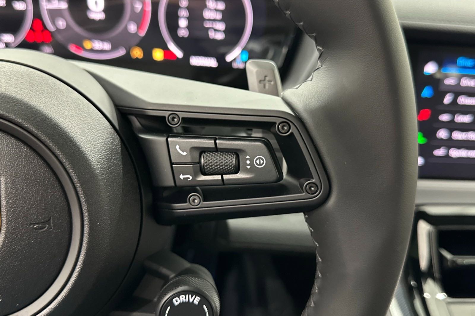 Certified 2024 Porsche Panamera 4 image 42