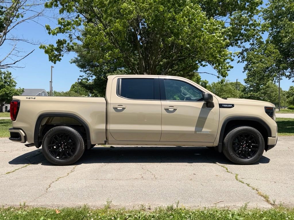 Used 2022 GMC Sierra 1500 Elevation AWD/4WD image 4