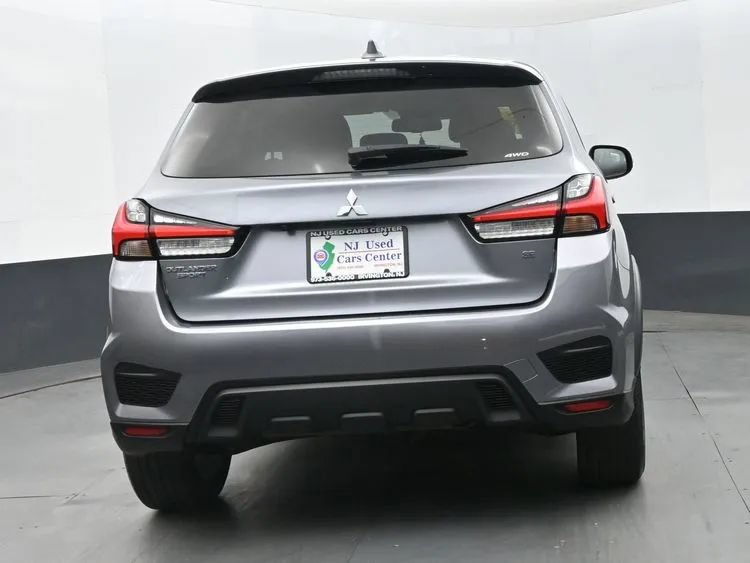Used 2024 Mitsubishi Outlander Sport SE AWD/4WD image 8