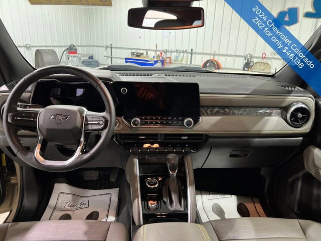 Used 2024 Chevrolet Colorado ZR2 w/ ZR2 Convenience Package III image 14