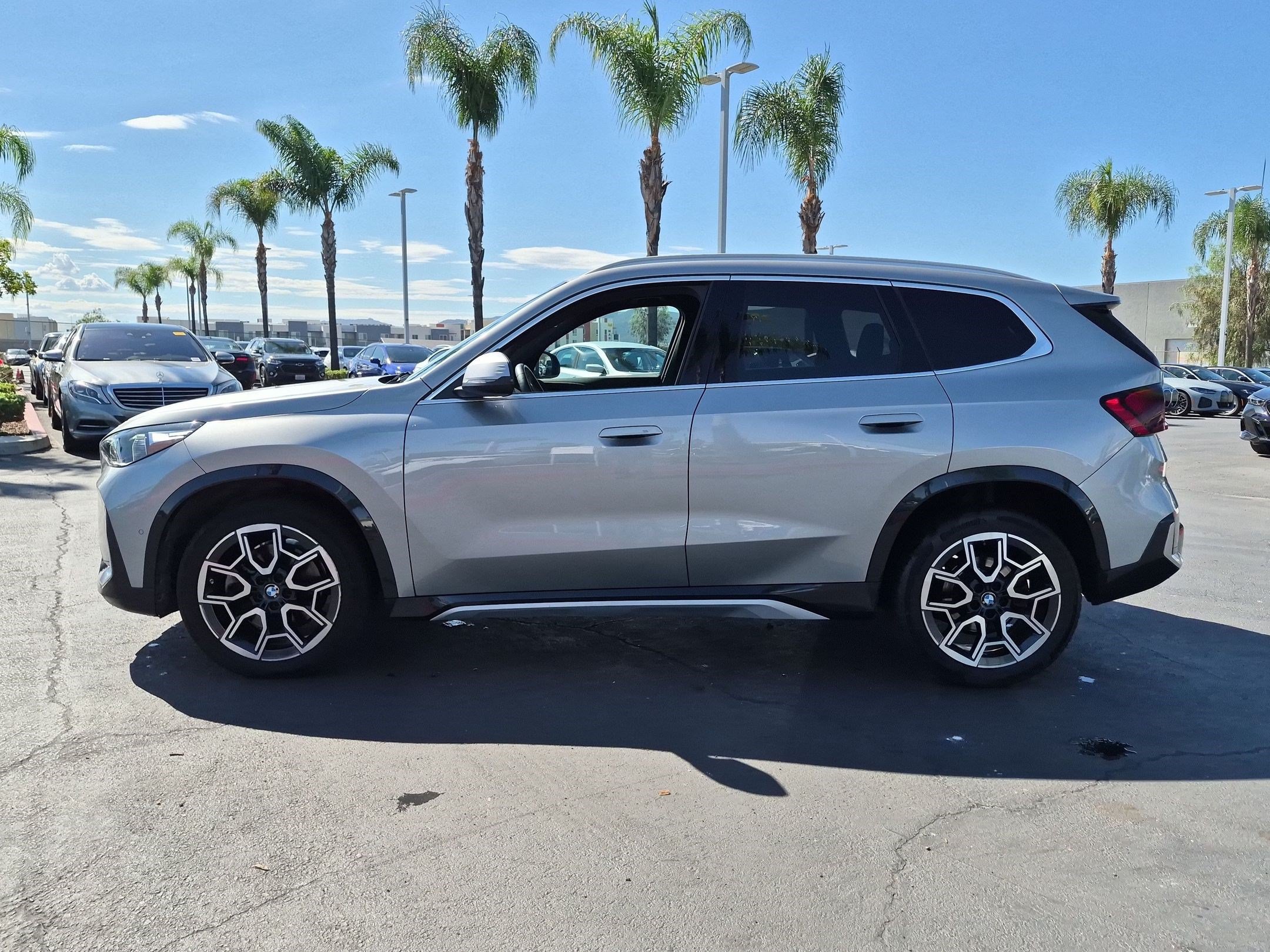 Certified 2023 BMW X1 xDrive28i w/ Convenience Package AWD/4WD image 7