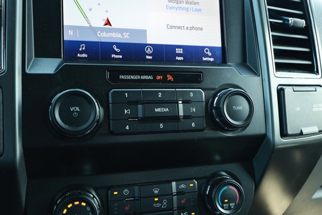 Used 2020 Ford F150 XLT w/ Equipment Group 302A Luxury image 16