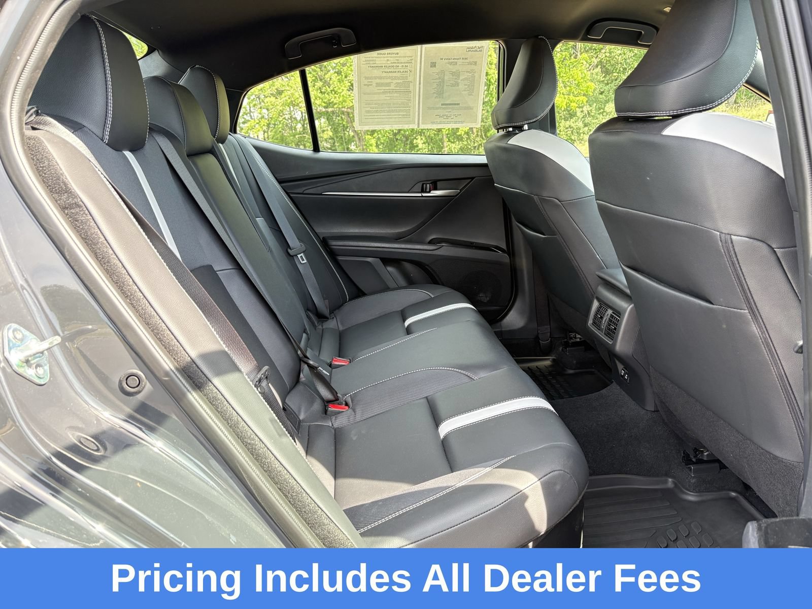 Used 2025 Toyota Camry SE w/ Convenience Package AWD/4WD image 28