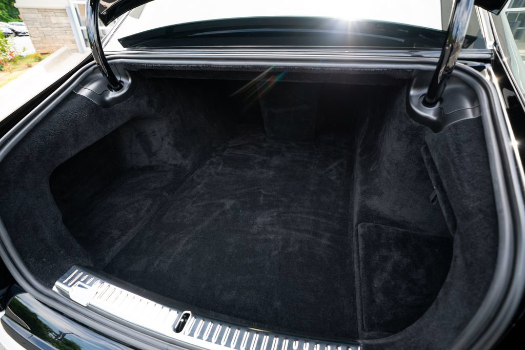 Used 2022 Rolls-Royce Phantom Sedan w/ The Phantom Package RWD image 58