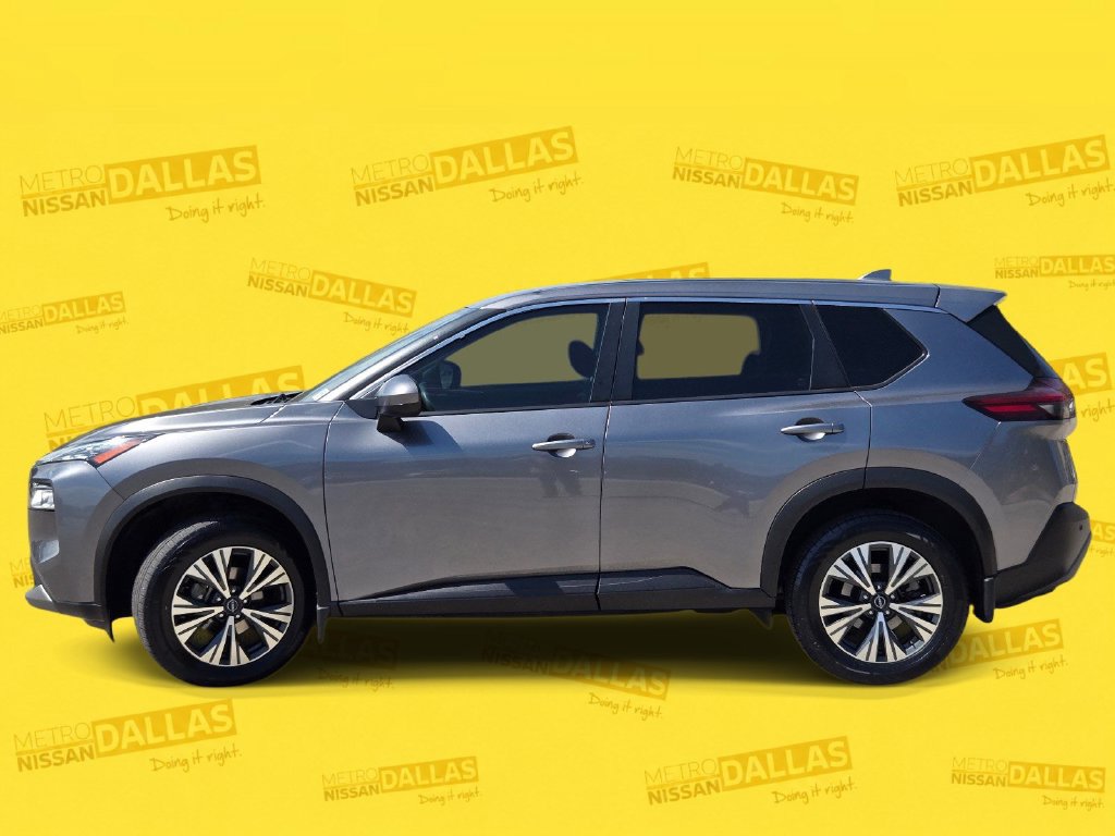 Certified 2023 Nissan Rogue SV FWD image 3