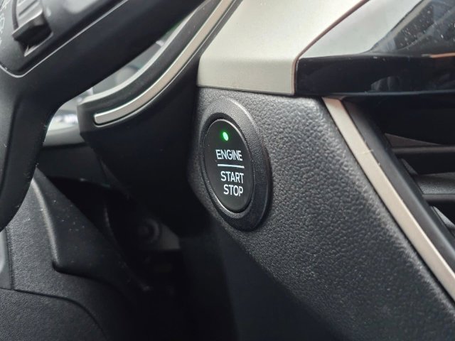 Used 2022 Ford Escape SE FWD image 27