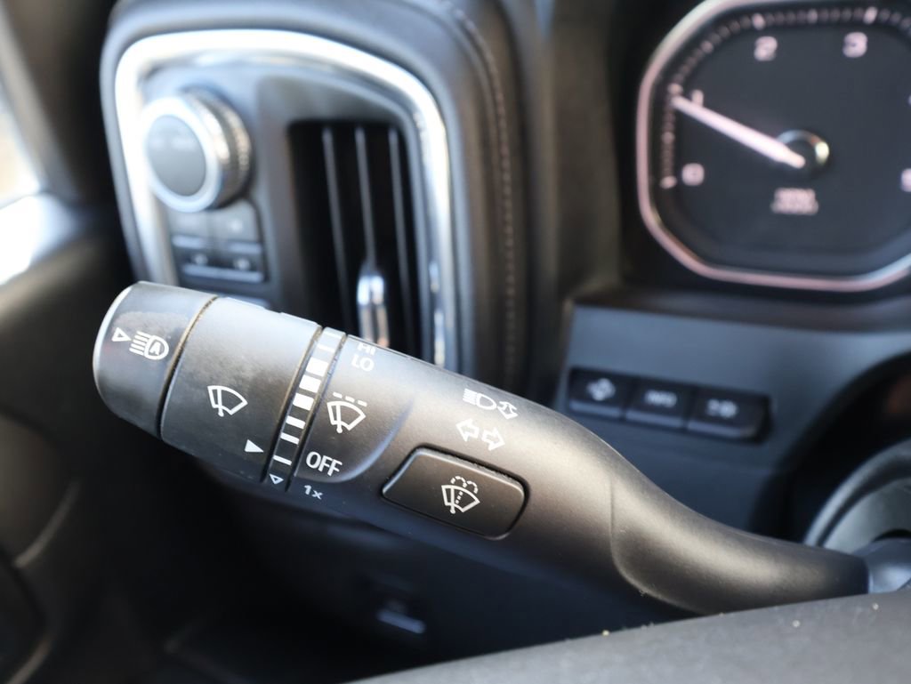 Used 2023 GMC Sierra 2500 Denali w/ Denali Ultimate Package image 18