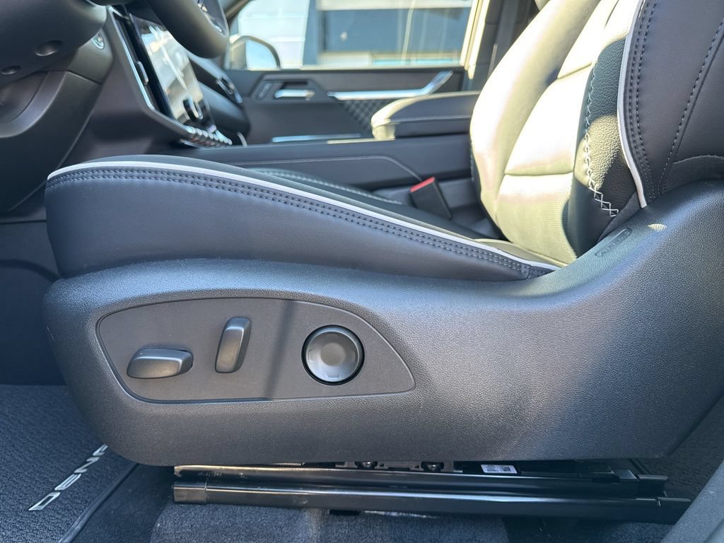 New 2026 GMC Acadia Denali w/ Super Cruise Package FWD image 20