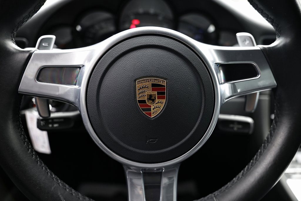 Certified 2016 Porsche 911 Targa 4 image 31