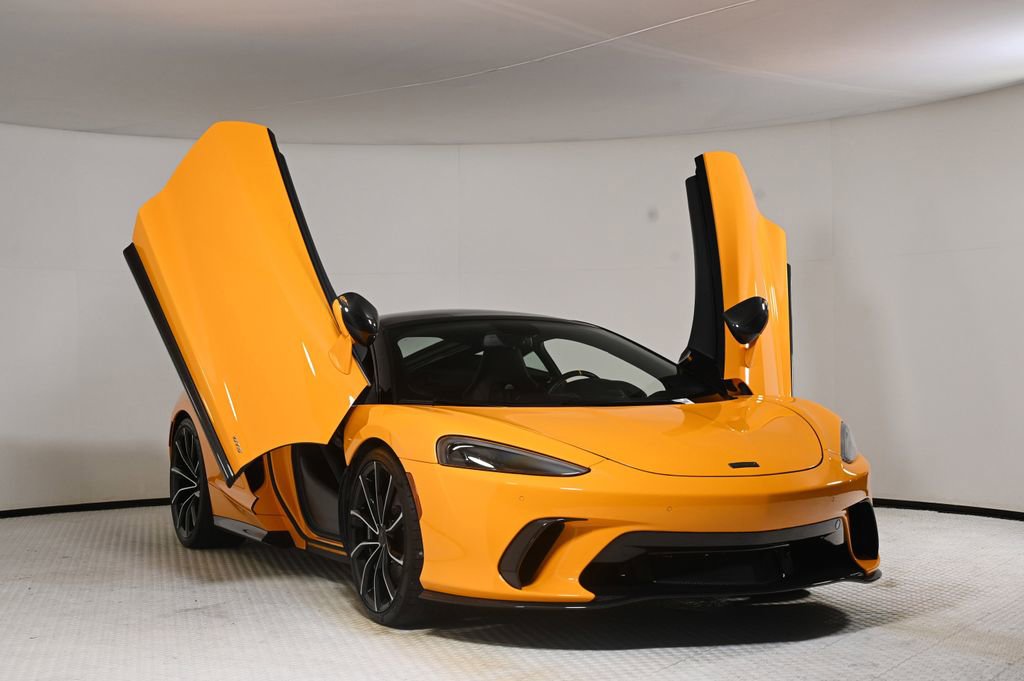 New 2025 McLaren GTS image 26