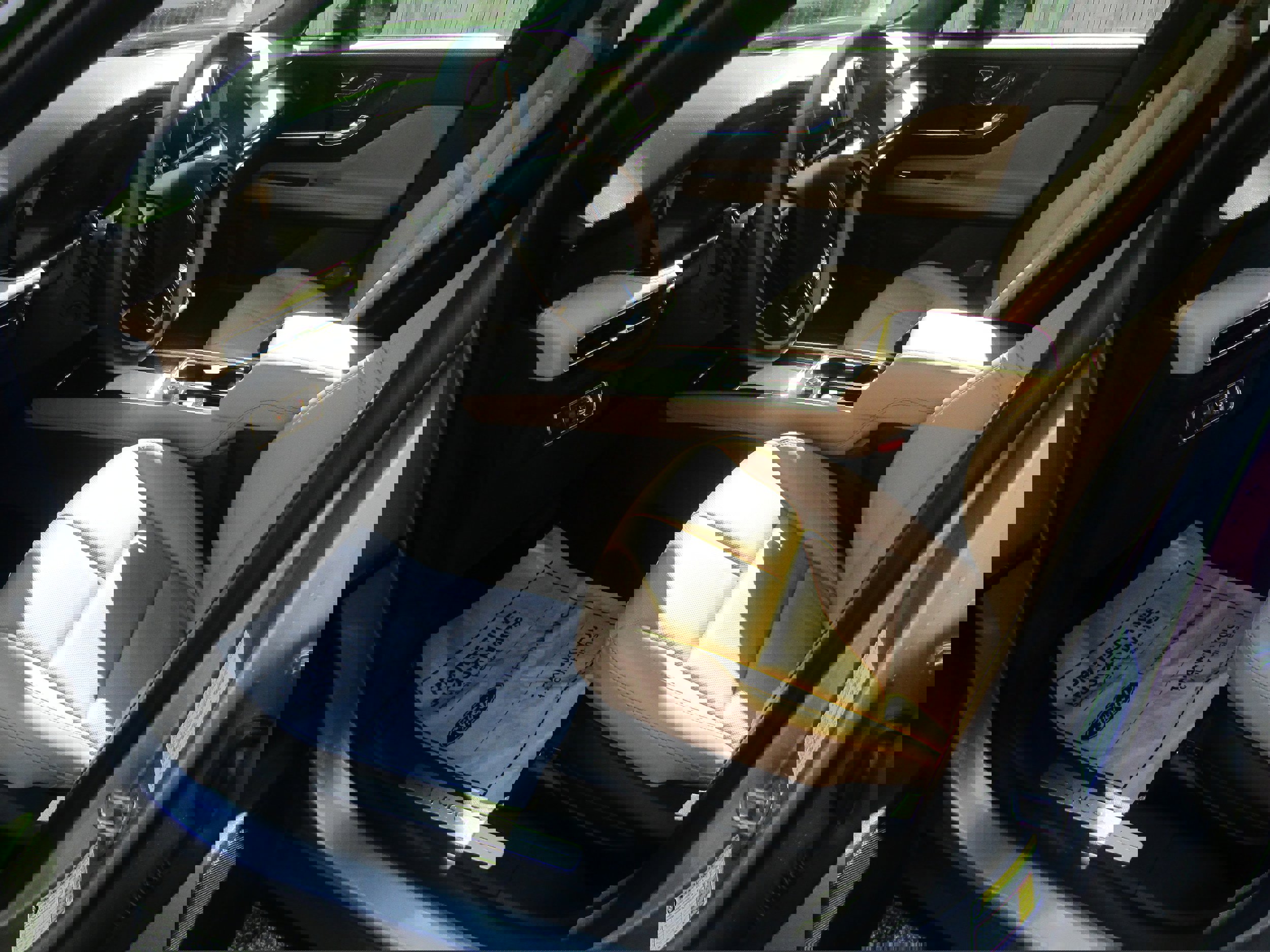 Used 2022 Lincoln Corsair Reserve w/ Equipment Group 201A image 12