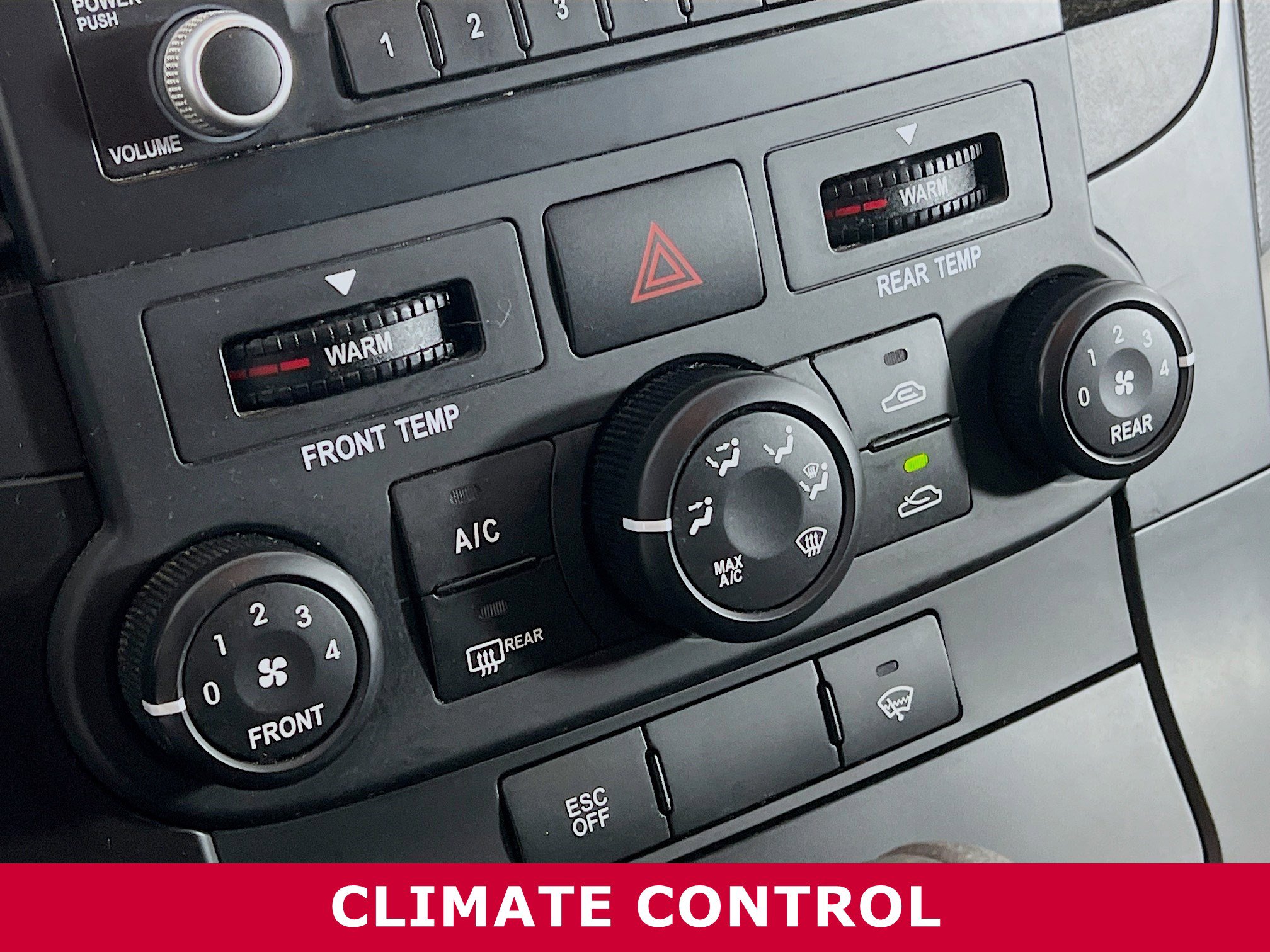 Used 2011 Kia Sedona LX image 9