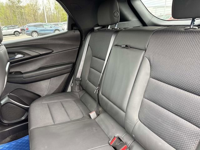 Used 2023 Chevrolet TrailBlazer RS AWD/4WD image 15