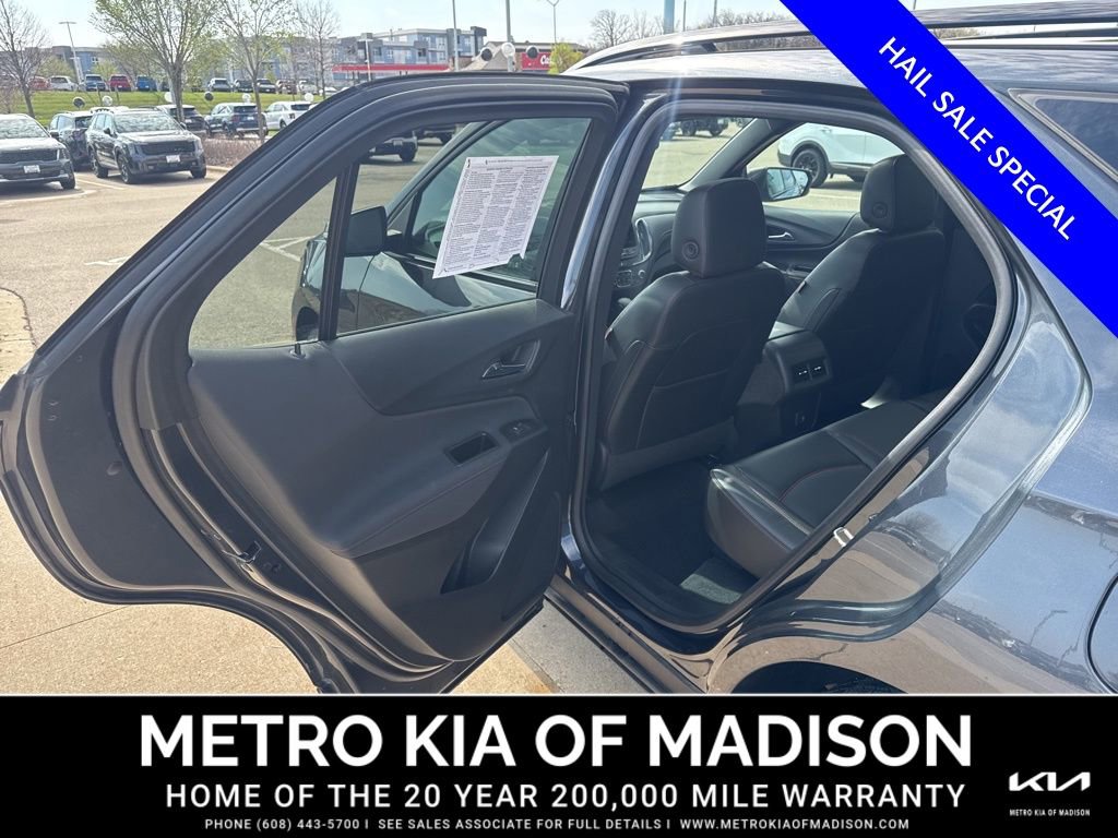 Used 2022 Chevrolet Equinox RS w/ RS Leather Package AWD/4WD image 23
