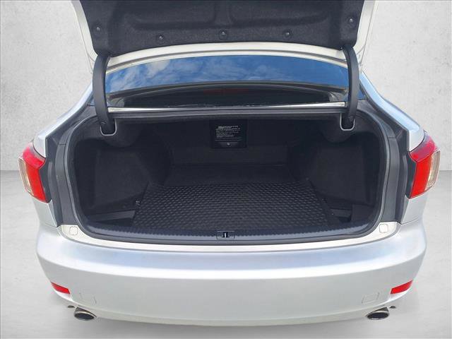 Used 2011 Lexus IS 250 w/ Premium Pkg Value Edition RWD image 16