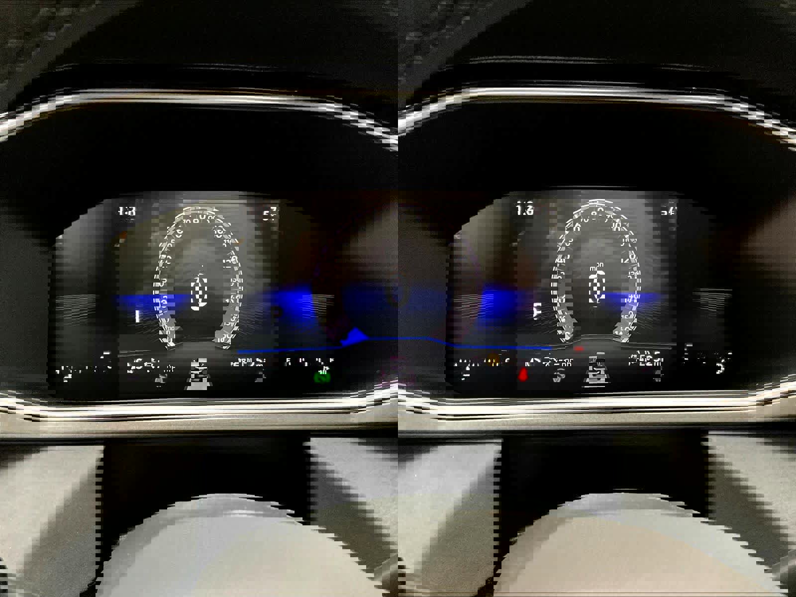 New 2026 Volkswagen Taos SE image 19