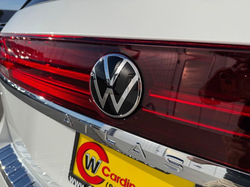 New 2026 Volkswagen Atlas SE image 10
