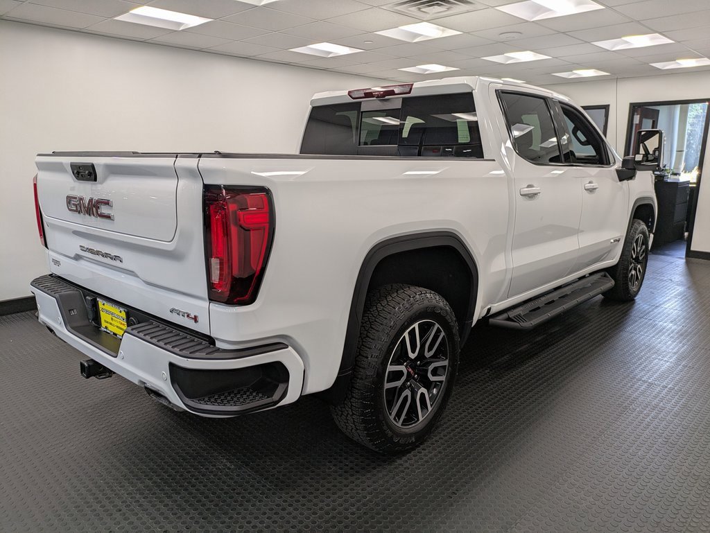 Used 2023 GMC Sierra 1500 AT4 w/ AT4 Premium Package image 4