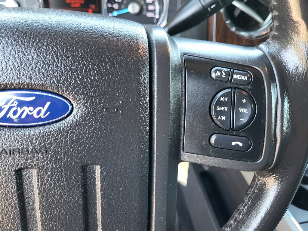 Used 2016 Ford F250 Lariat w/ Lariat Interior Package AWD/4WD image 33