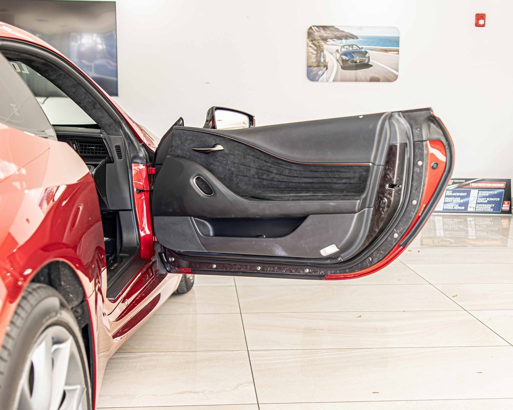 Used 2018 Lexus LC 500 Coupe image 33