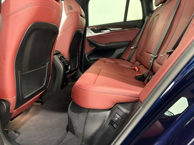 Used 2023 BMW X4 xDrive30i w/ Parking Assistance Package AWD/4WD image 17