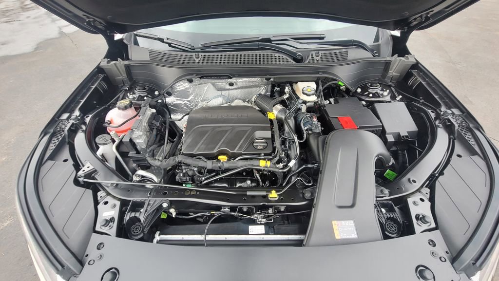 New 2026 Chevrolet Trax RS w/ Sunroof Package image 17